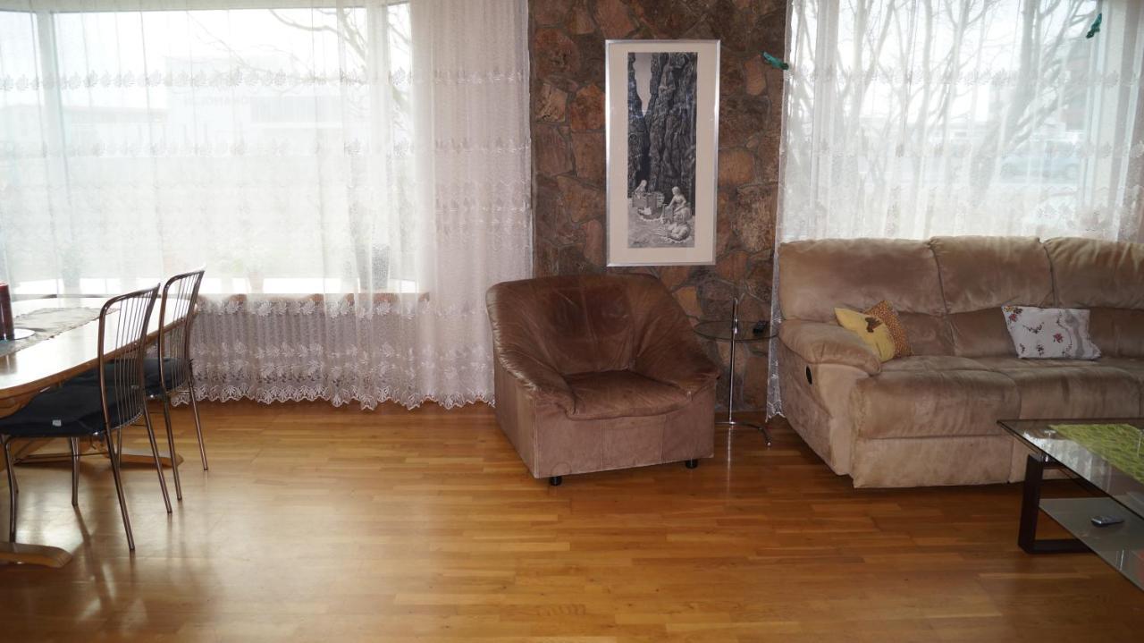 Twin Room With Shared Bathroom Njarthvik Εξωτερικό φωτογραφία